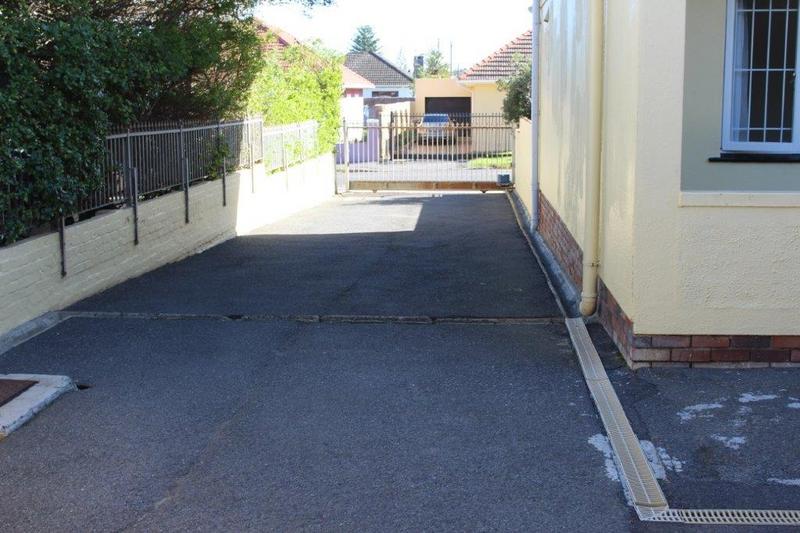 2 Bedroom Property for Sale in Fish Hoek Western Cape